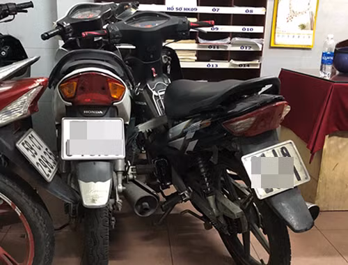 Tang vật vụ án. Ảnh: Quốc Thắng.