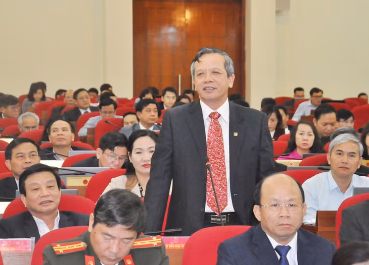 ĐC Vũ Văn Khánh, Giám đốc Sở GTVT giải trình.