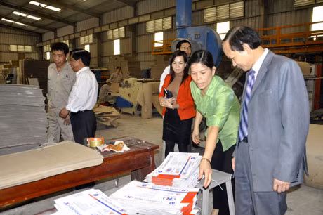 Đoàn kiểm tra liên ngành kiểm tra ATLĐ tại Công ty CP Tập đoàn Hoàng Hà.