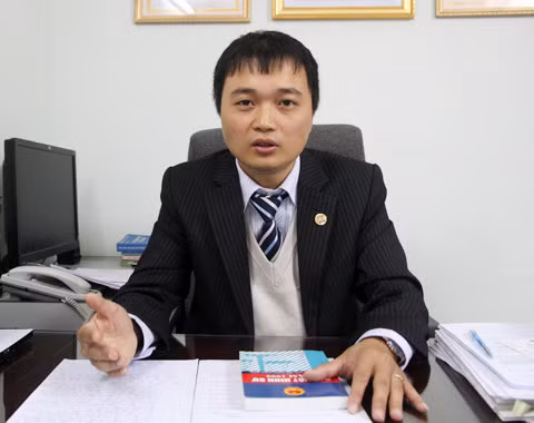Luật sư Vũ Tiến Vinh: "Chẳng ai bỏ tiền ra để bó hẹp quyền của mình, kìm hãm mình". Ảnh: Nguyễn Hưng.