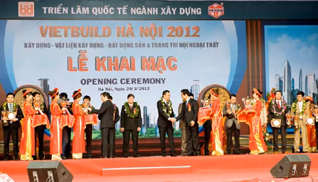 Các doanh nghiệp nhận cúp vàng Cúp vàng “VTOPBUILD” 2012