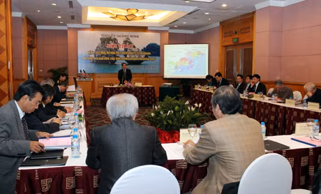 Quang cảnh buổi hội thảo.