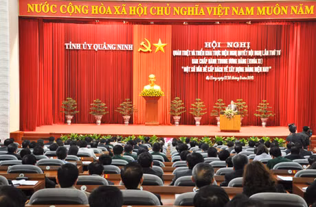Quang cảnh hội nghị.