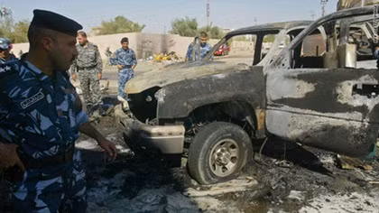  Hiện trường vụ đánh bom ở thành phố Kirkuk, Iraq.