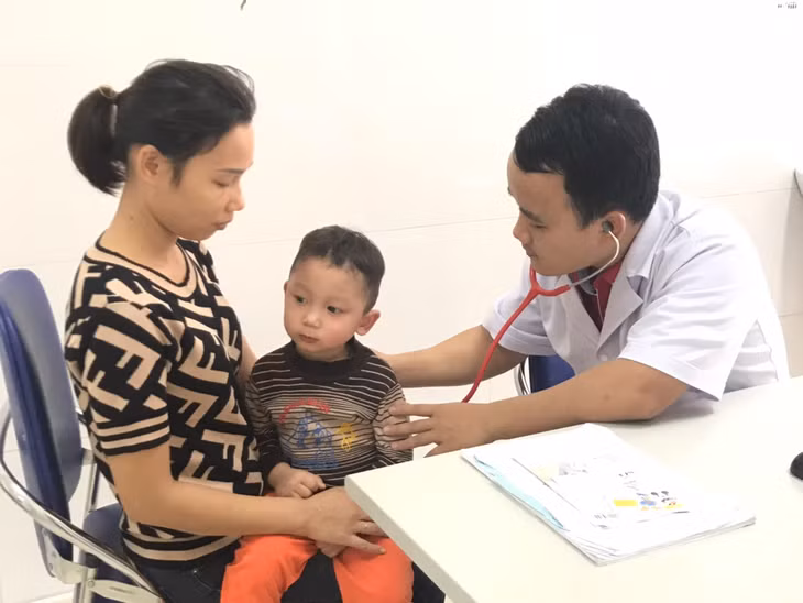 Trẻ mắc bệnh cúm A tăng cao tại Bệnh viện Sản Nhi Quảng Ninh