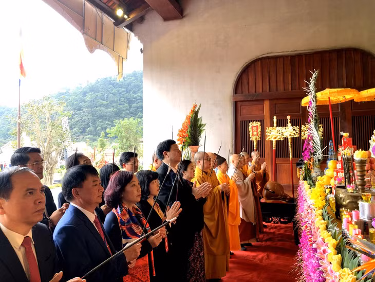 cầu quốc thái dân an