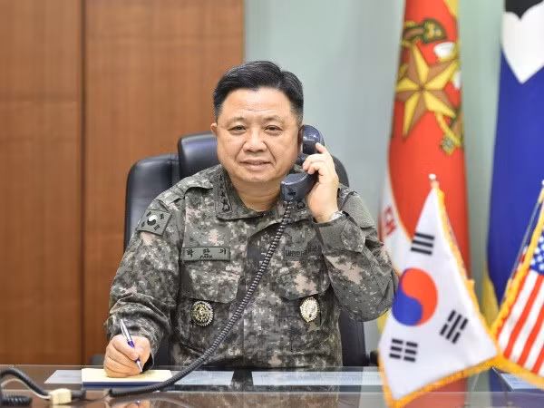 Rodong Sinmun cho rằng việc ông Park Han-ki thăm các binh sỹ là hành động 'trái ngược với đối thoại và hòa bình.' (Nguồn: Yonhap)