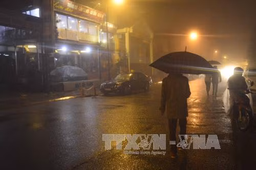 Theo dự báo, khu vực Bắc Bộ và Bắc Trung Bộ có mưa dông diện rộng vào đêm 16 và ngày 17/2. Ảnh: TTXVN