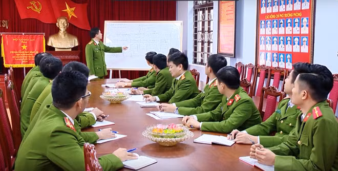 Công an Thanh Hóa họp bàn về chuyên án. Ảnh: Quỳnh An.