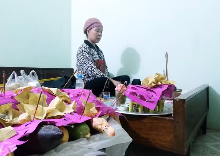 Nghi thức làm Then giải hạn đầu năm của đồng bào dân tộc Tày ở Bình Liêu