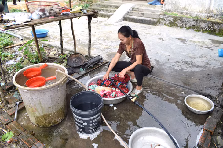 Đầu năm 2019, bản Lý Quáng đón 2 niềm vui đó là có điện và có nước hợp vệ sinh