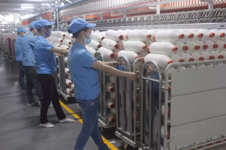 96% CNLĐ Công ty TNHH KH&KT Texhong Ngân Long, TP Móng Cái quay trở lại làm việc sau tết.