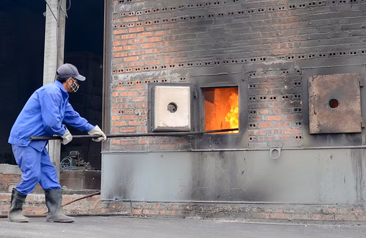Trong 10 ngày nghỉ Tết Nguyên đán Kỷ Hợi Hơn 2.300 tấn rác thải sinh hoạt đổ dồn về Khe Giang