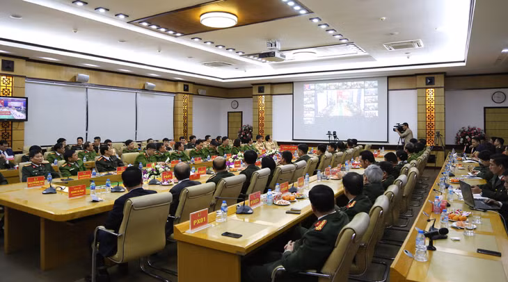 ực lượng Công an toàn tỉnh về tình hình triển khai công tác đảm bảo an ninh trật tự dịp Tết Nguyên đán Kỷ Hợi. 