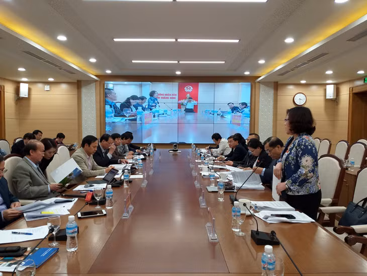 Quang cảnh buổi giám sát