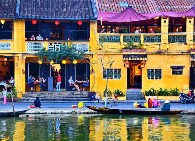 Vẻ đẹp của Hội An - Ảnh BBC