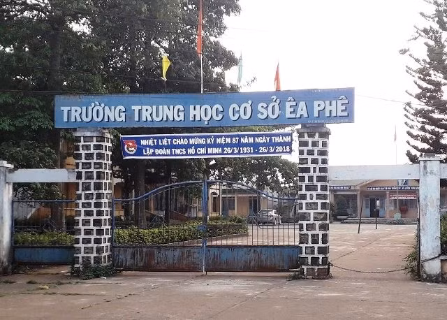 Trường THCS Ea Phê, huyện Krông Pắc, nơi nguyên Hiệu trưởng Phan Xuân Hạnh công tác và xảy ra sự việc.