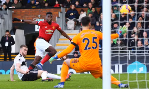 Pogba ghi bàn mở tỷ số cho Man Utd. Ảnh: AFP.