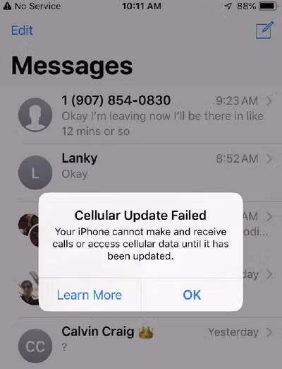 iPhone thông báo không thể nhận sim.