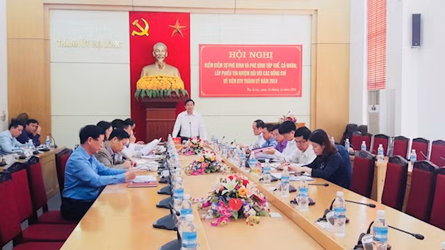 Ban Thường vụ Thành ủy Hạ Long: Kiểm điểm tự phê bình và phê bình năm 2018