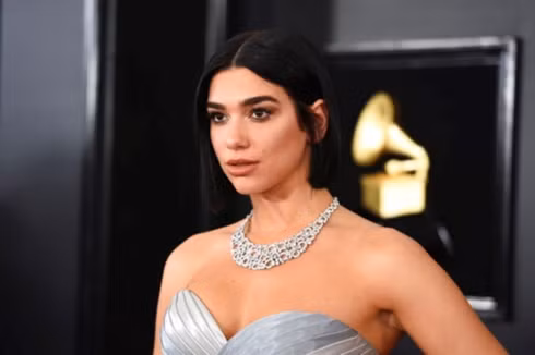 Gương mặt Nghệ sĩ mới xuất sắc Dua Lipa