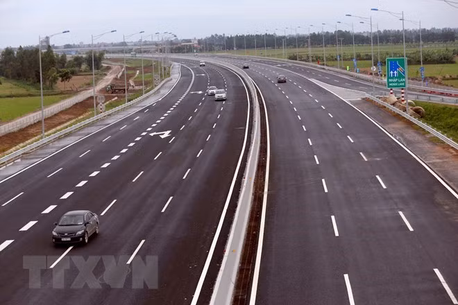 Một đoạn cao tốc Hà Nội-Hải Phòng. (Ảnh: Huy Hùng/TTXVN)