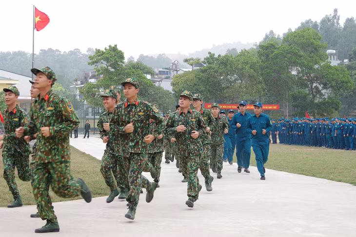 Cán bộ, chiến sĩ LLVT tỉnh Quảng Ninh tham gia ngày chạy thể thao CISM.
