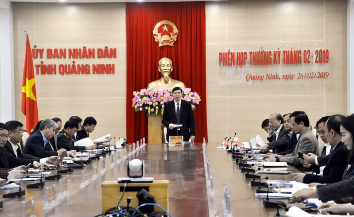 Đồng chí Nguyễn Đức Long, Chủ tịch UBND tỉnh phát biểu chỉ đạo tại cuộc họp