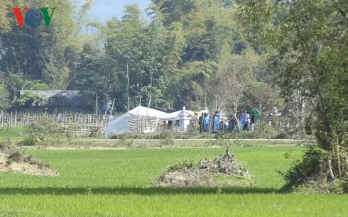 Cơ quan công an tiến hành khai quật, khám nghiệm lại thi thể nữ sinh Cao Mỹ Duyên.
