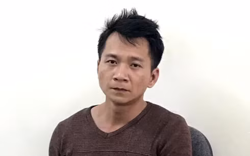 Vương Văn Hùng.