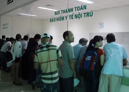 Quyền lợi của bệnh nhân có thẻ BHYT điều trị nội trú có nhiều thay đổi