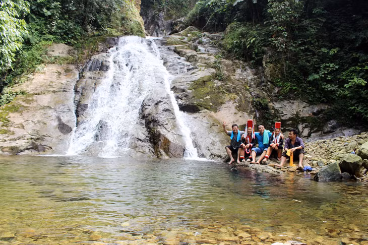 Huyện Đầm Hà đã phê duyệt dự án đầu tư xây dựng khu du lịch thác Bạch Vân.