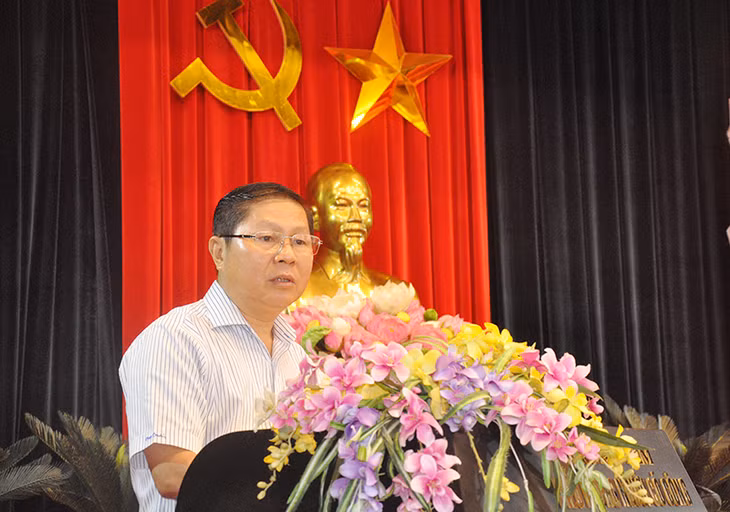 Đồng chí Lê Tấn Dũng, Thứ trưởng, Bí thư Đảng ủy Bộ Lao động Thương binh & Xã hội phát biểu tại hội nghị.