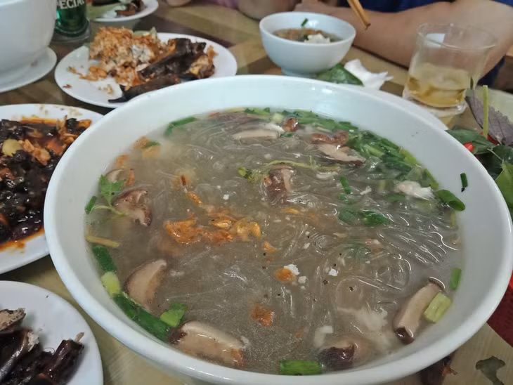 Món miến sam.