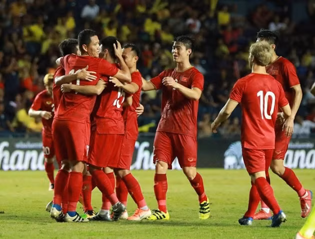  ĐT Việt Nam chuẩn bị cho vòng loại World Cup với 27 cầu thủ.