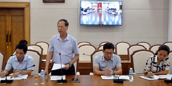 Lãnh đạo Sơ Tài nguyên và Môi trường phát biểu tại cuộc làm việc.