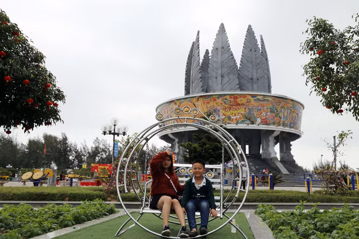 Từ đầu năm đến nay, Cụm thông tin cổ động biên giới Sa Vĩ đón hơn 74.000 lượt du khách.