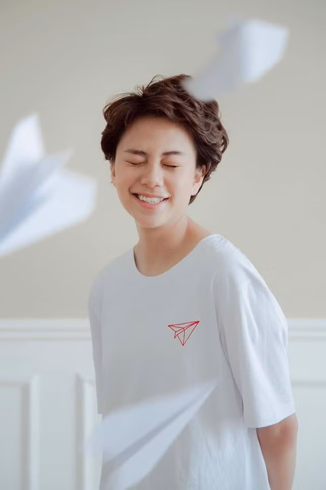 Ngoài đời, Bảo Hân cũng chuộng phong cách tomboy giống Ánh Dương trong Về nhà đi con.