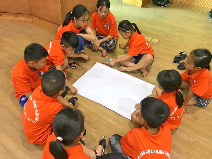 Rèn luyện kỹ năng làm việc nhóm cho học sinh tại Cung Văn hóa thanh, thiếu nhi Quảng Ninh