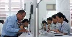 Đơn vị và người lao động tham gia BHXH cần kê khai các biểu mẫu theo hướng dẫn tại Quyết định 595/QĐ-BHXH, 888/QĐ-BHXH.
