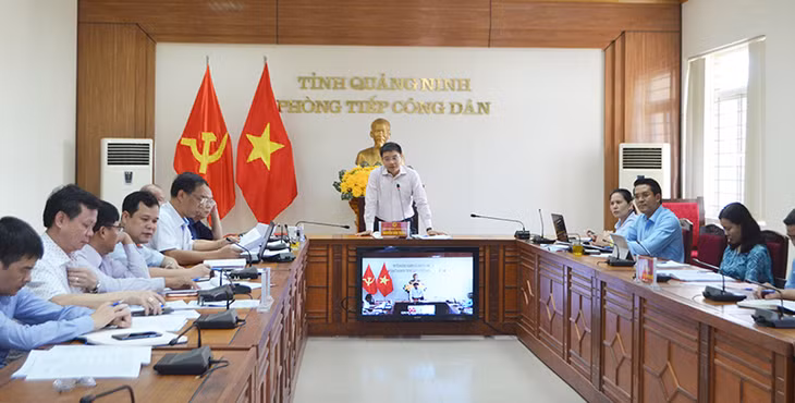 Đồng chí Nguyễn Văn Thành, Phó Chủ tịch UBND tỉnh chủ trì buổi tiếp công dân.