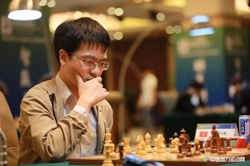  Quang Liêm giành chức vô địch giải cờ vua châu Á. Ảnh: FIDE.
