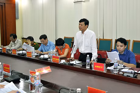 Đồng chí Nguyễn Trọng Đàm, Thứ trưởng Bộ LĐ TB&XH phát biểu tại buổi làm việc.