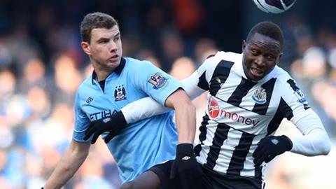 Dzeko đá chính nhưng anh không ghi được bàn thắng nào vào lưới Newcastle