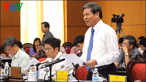 Bộ trưởng Bộ Tài nguyên Môi trường Nguyễn Minh Quang phát biểu
