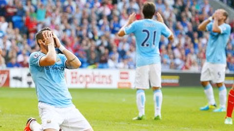 Gót Achilles của người khổng lồ Man City đã lộ