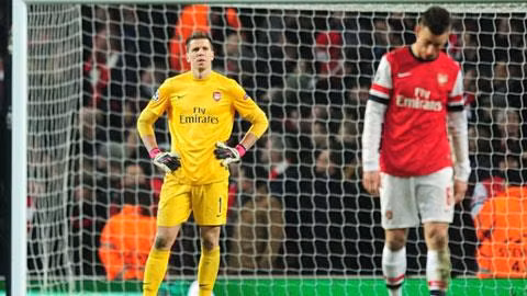 Hàng thủ đang là tử huyệt của Arsenal