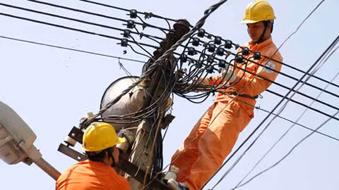 Giá điện tăng hồi đầu tháng 8 khiến nhiều người bất ngờ