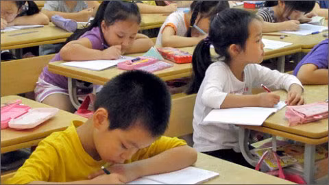 Rèn đạo đức cho con, cha mẹ trước hết phải là tấm gương