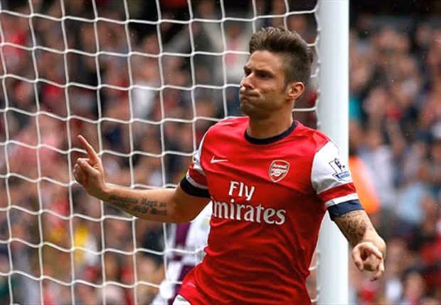 Giroud kếu gọi HLV Wenger tăng cường hàng công